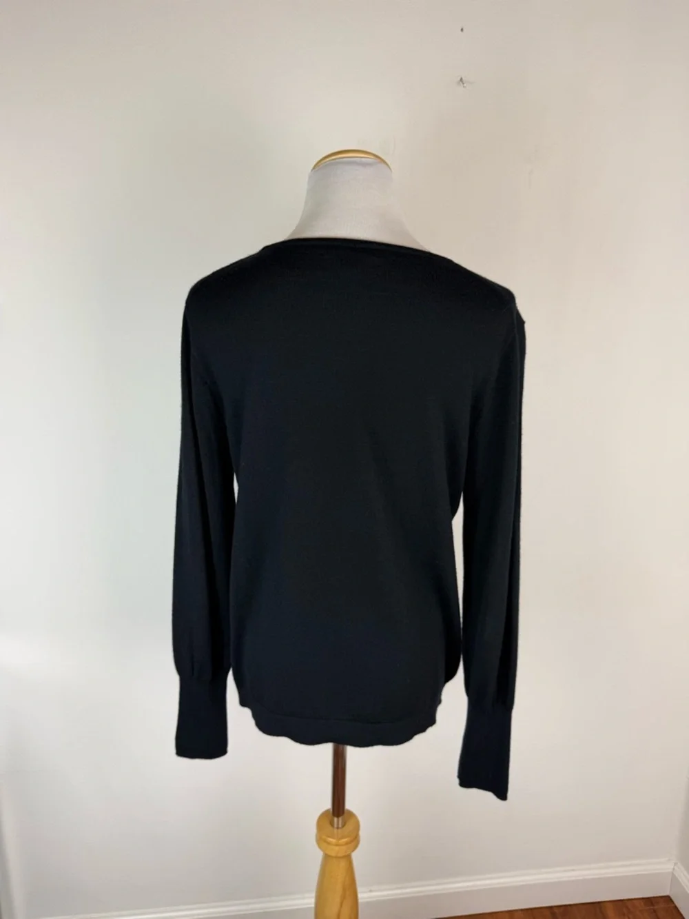 J. Crew 100% Merino Wool Tippi Sweater in Black Size M